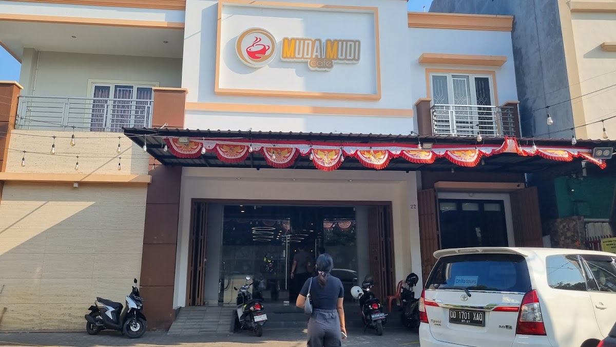 Muda Mudi Cafe